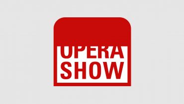 Tenor Thomas Elwin launches new YouTube channel ‘Opera Show’