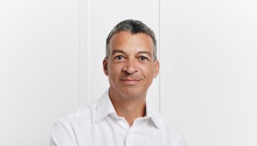 Christian Curnyn and Roderick Williams return to ENO